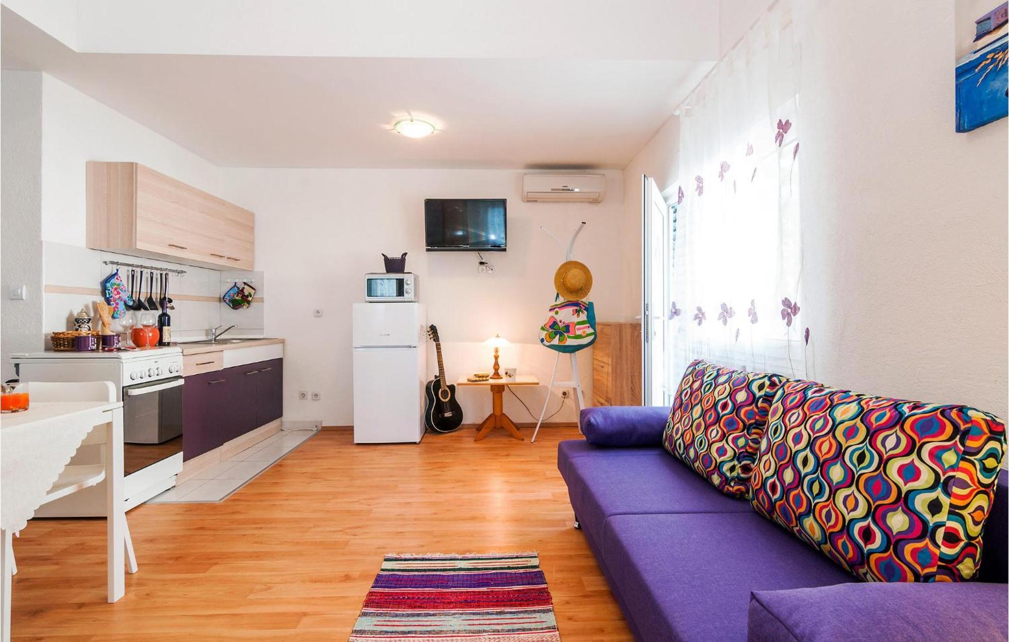 Nice Apartment In Vinjerac With Kitchen المظهر الخارجي الصورة